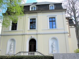 Villa Hüser Oberkassel IMG 0008.jpg