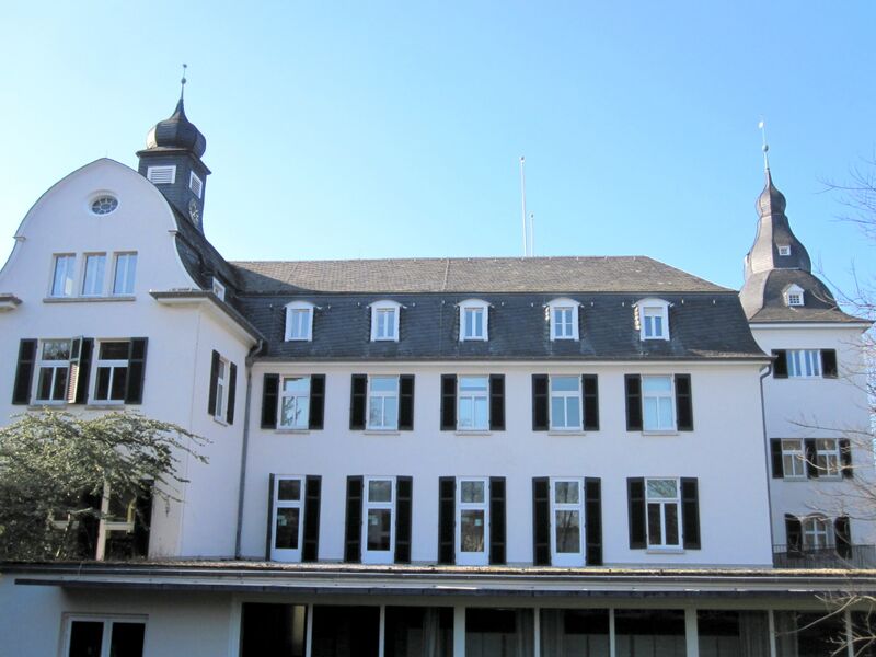 Datei:Schloss Deichmannsaue IMG 0010.jpg