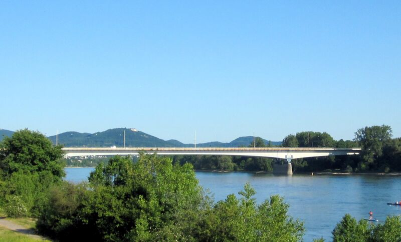 Datei:Konrad Adenauer Brücke IMG 1526.jpg
