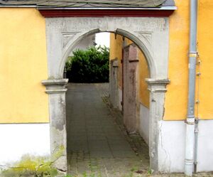 1683 Türsturz IMG 3401.jpg