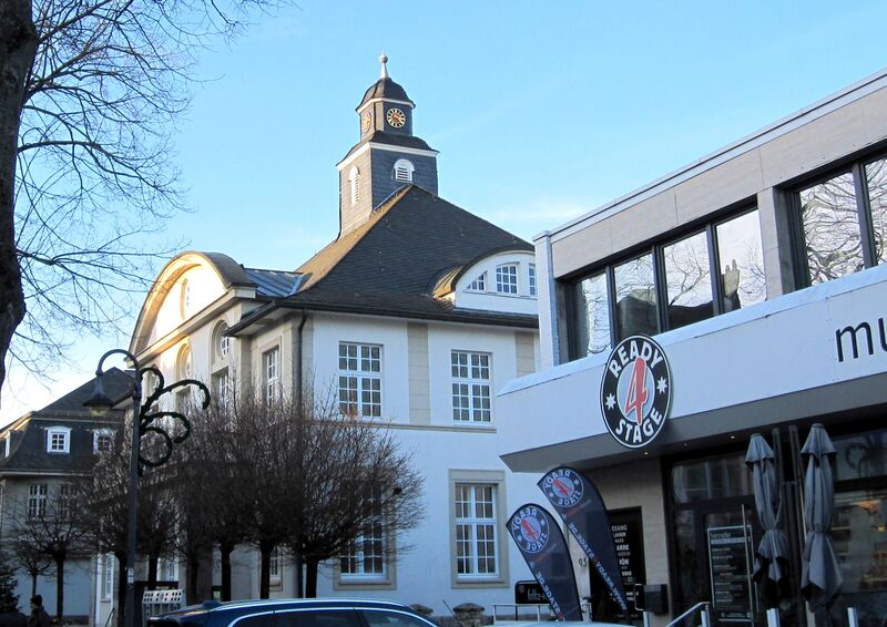 Datei:Blick zum historischen Rathaus in Hennef IMG 0124.jpg