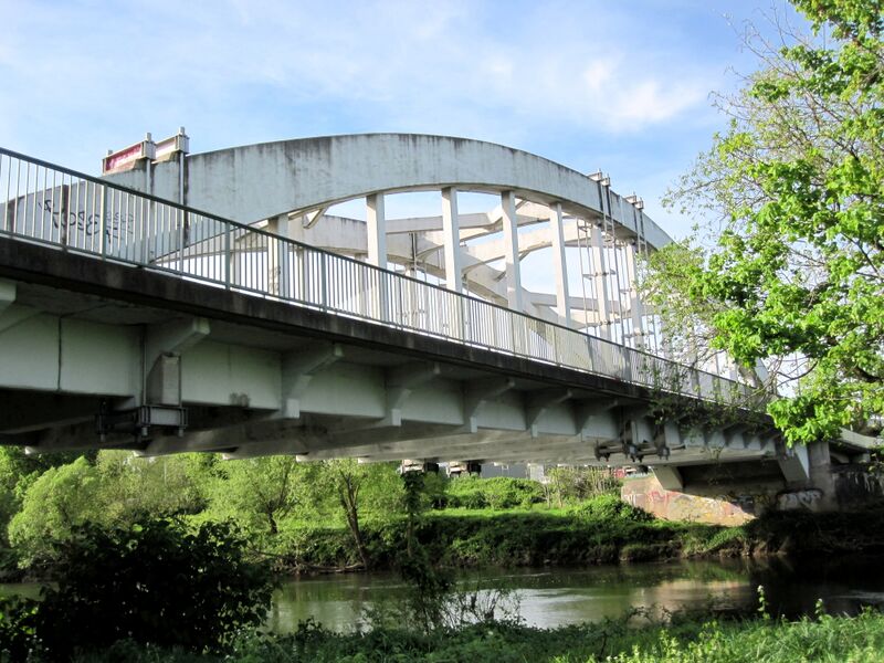 Datei:Melanbogenbrücke über die Sieg IMG 0063.jpg