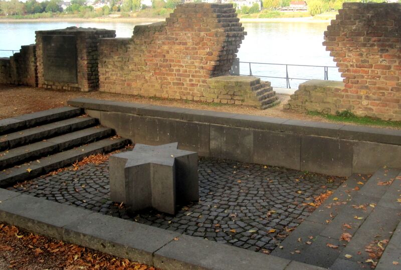 Datei:Mahnmal IMG 3958.jpg