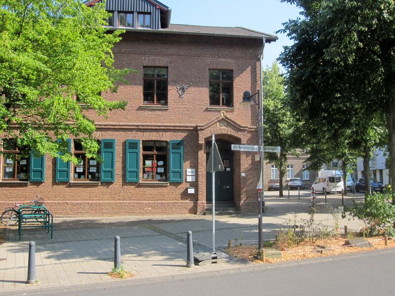 Datei:Bücherei Alfter IMG 3807.jpg