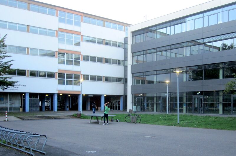 Datei:Robert-Wetzlar-Berufskolleg IMG 3975.jpg
