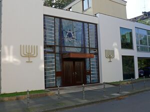 Synagoge25 edited.jpg