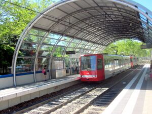 Haltestelle Max-Löbner-Straße IMG 3255.jpg