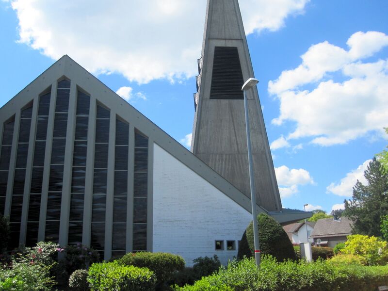 Datei:Auferstehungskirche Ittenbach IMG 1538.jpg