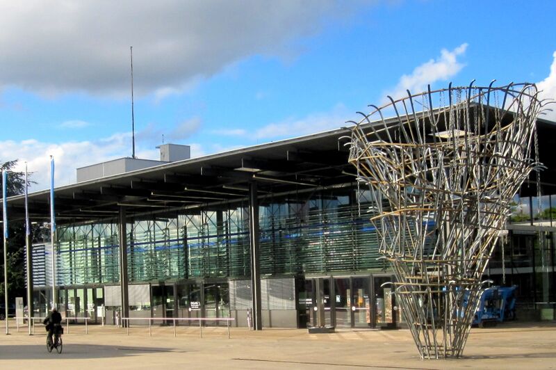 Datei:Plenarsaal IMG 3946.jpg